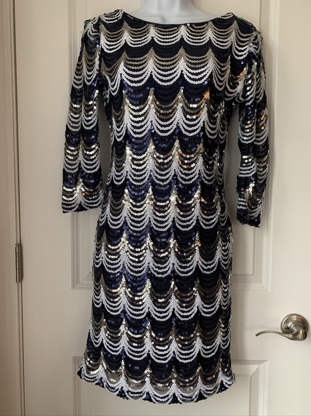 Sequin Wave-Pattern Cocktail Dress - Navy, Black & Silver